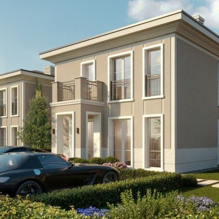 🏡✨ 3-Storey Villa for Sale – Rolling Hills, Farka Lake ✨🏡