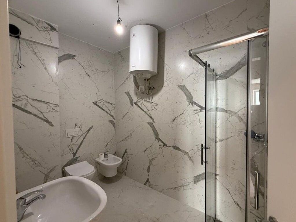 For sale, Apartment 2+1, Center, Tirana