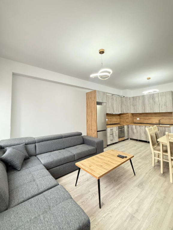 AFFITTASI APPARTAMENTO 1+1 CON VERANDA – Urban Gate, Astir