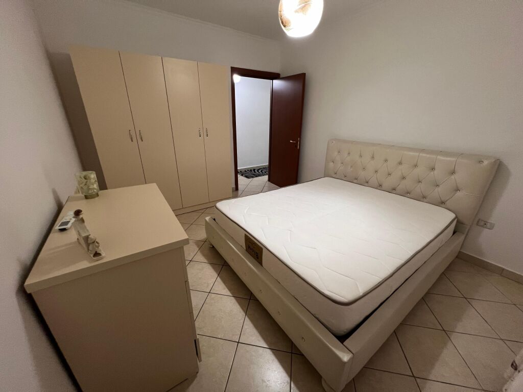 In affitto Appartamento 2+1+2 balconi, Komuna Parisit Complesso Kika 1 650 Mila leke