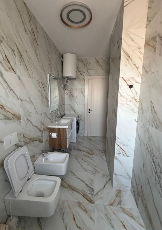 Appartamento 1+1 in affitto + posto auto – Xhamllik