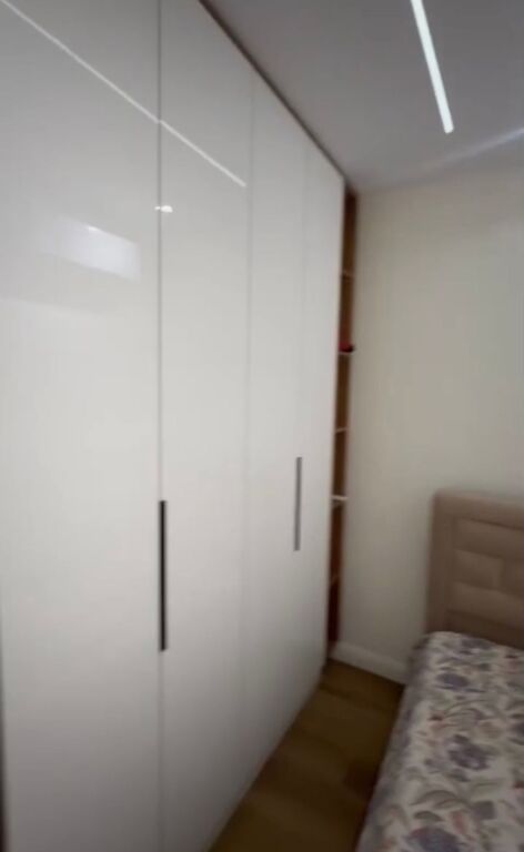 Jepet me qira 2+1+1 Fusha e Aviacionit 750 mije leke