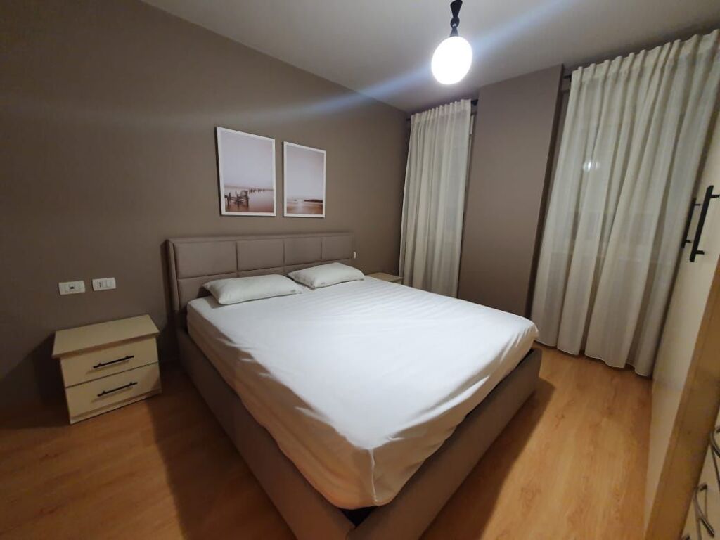 JEPET APARTAMENT ME QERA 1+1 21 DHJETORI