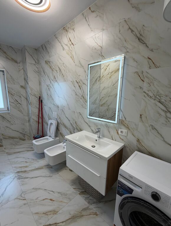 Appartamento 1+1 in affitto + posto auto – Xhamllik