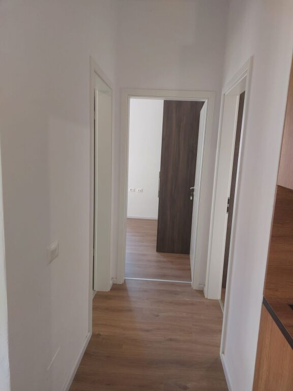 Ali Dem Jepet apartament me qira 2+1,Kompleksi i ri Kadiu
