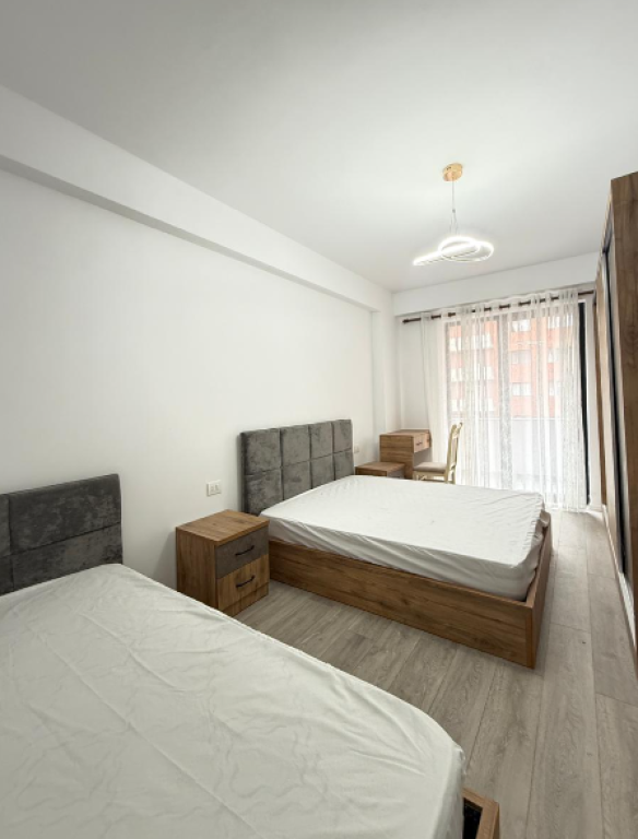 AFFITTASI APPARTAMENTO 1+1 CON VERANDA – Urban Gate, Astir