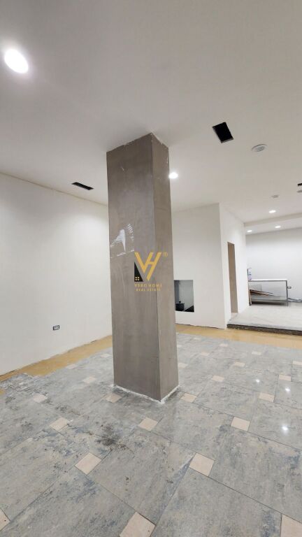 BUSINESS PREMISES 150 M2 FOR RENT ON KAVAJA STREET 1,500 EURO