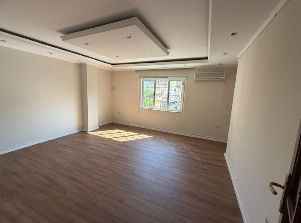 LOCALE IN AFFITTO PER UFFICI – Piazza Wilson