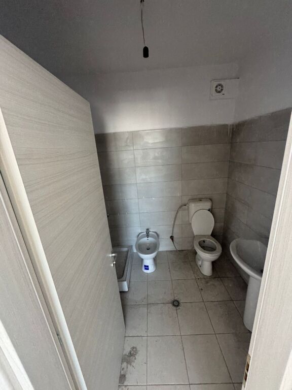 Apartament në shitje 2+1+2, Astir