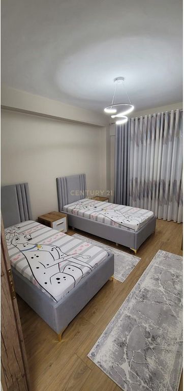 JAPIM ME QIRA APARTAMENT 2+1+2 TEK KRISTAL CENTER