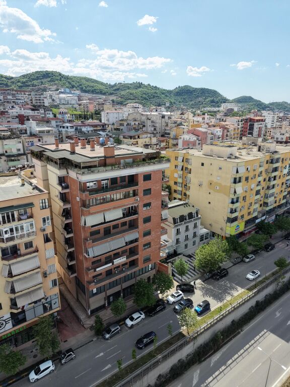 2+1 apartment for sale near the Kristalit overpass