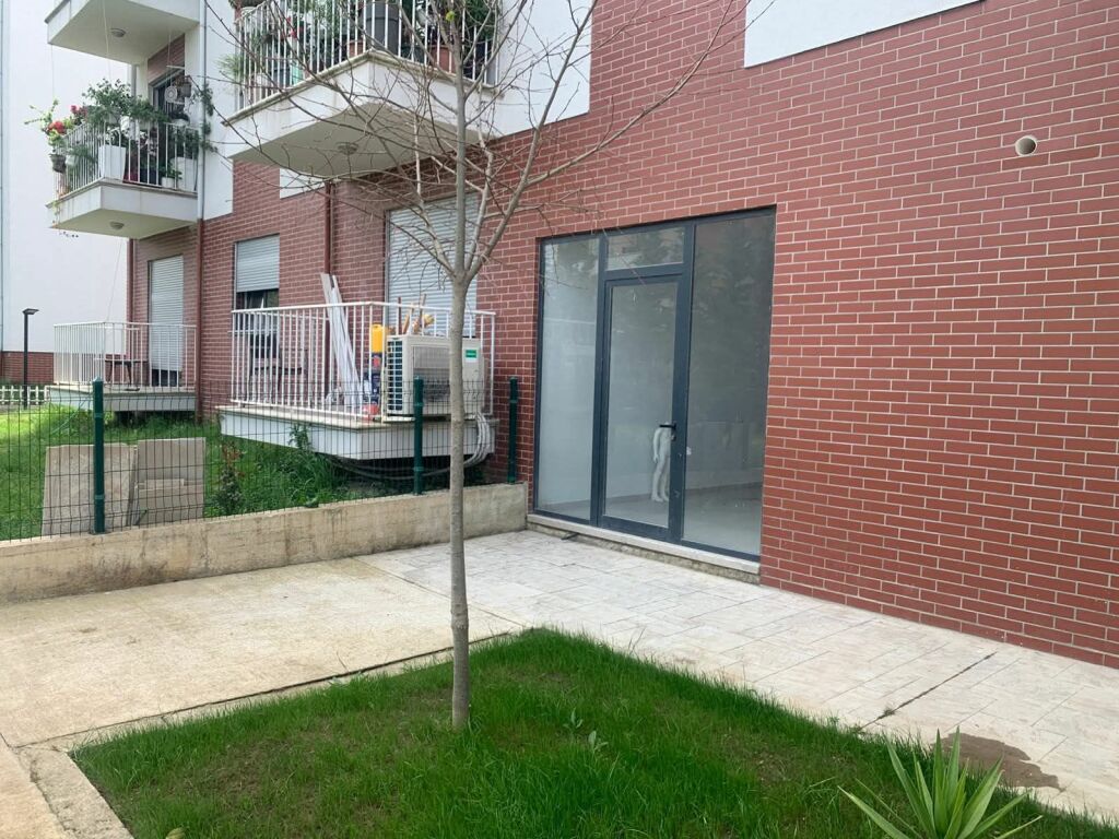 NEGOZIO IN AFFITTO - ASTIR, TIRANA