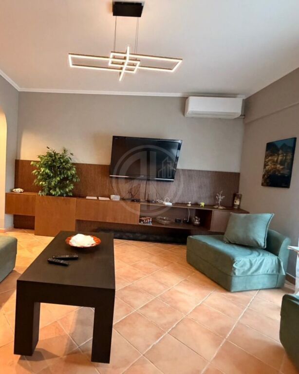 Apartament për shitje