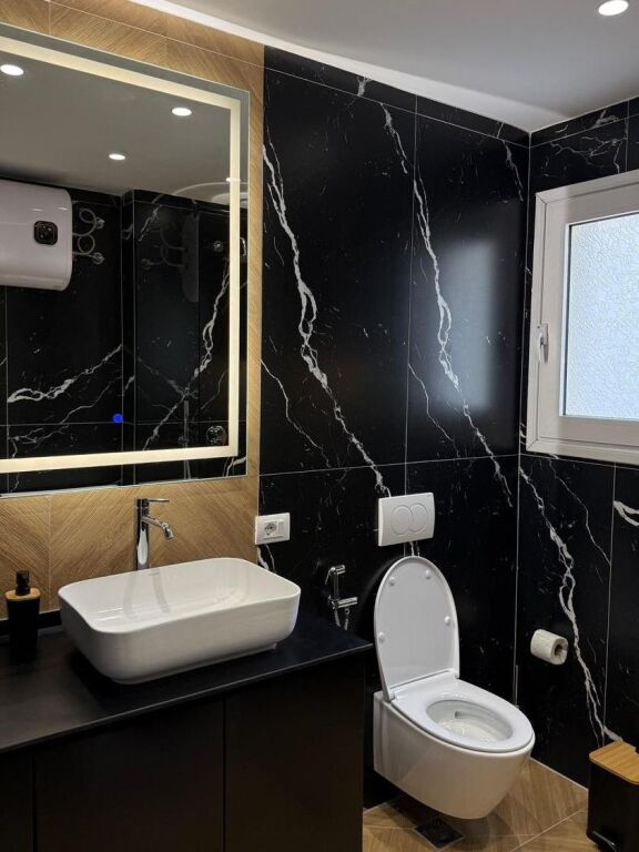 JEPET ME QERA APARTAMENT LUKSOZ TE LIQENI I TIRANES! Kopshti Zologjik 🏡✨