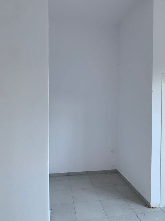 NEGOZIO IN AFFITTO - ASTIR, TIRANA