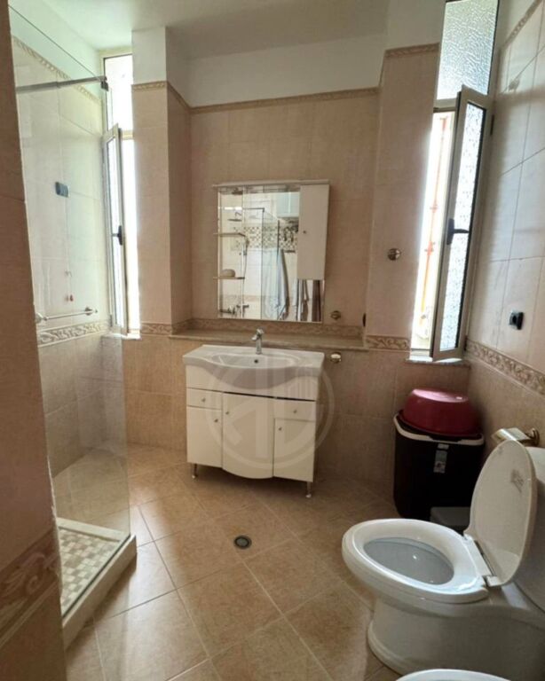 Apartament për shitje