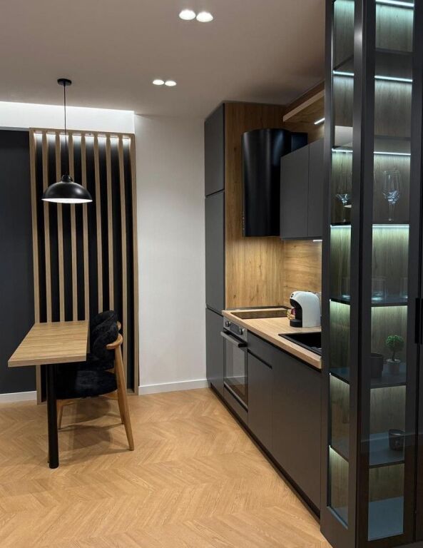 JEPET ME QERA APARTAMENT LUKSOZ TE LIQENI I TIRANES! Kopshti Zologjik 🏡✨