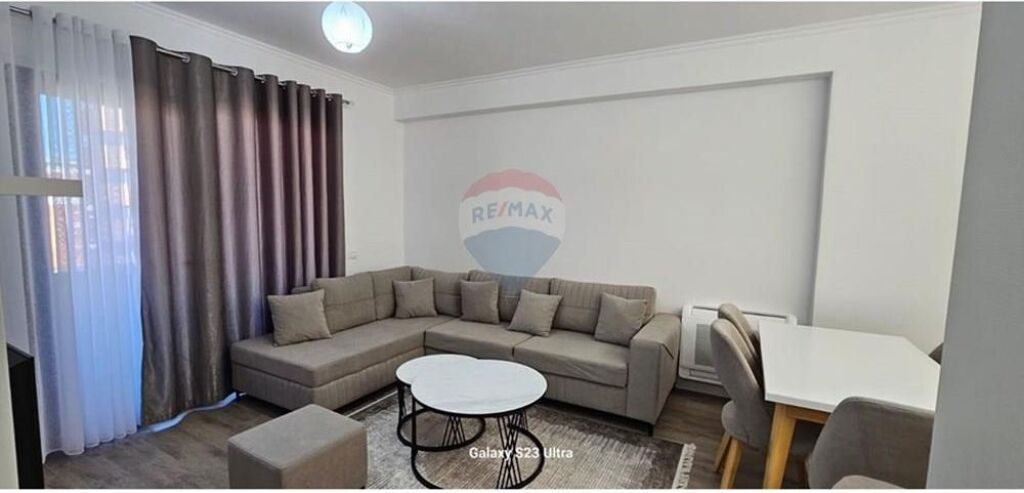 Apartment for rent in Oasis Residence,