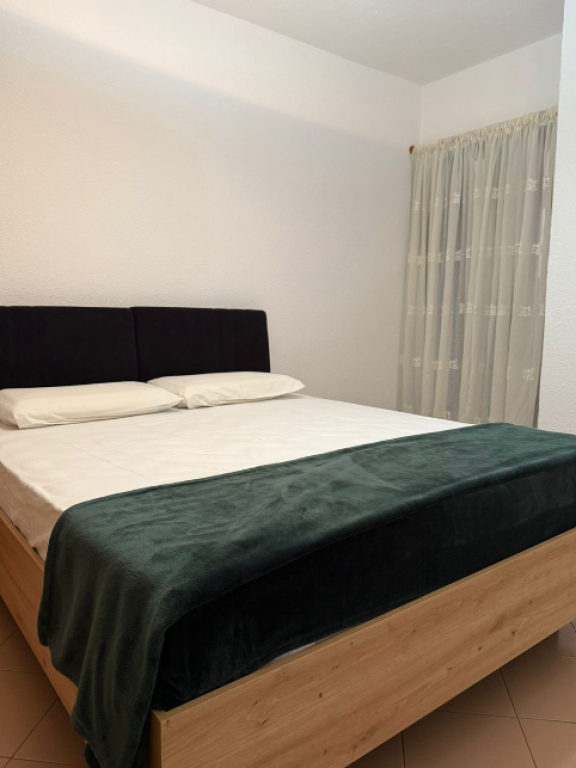 AFFITTASI APPARTAMENTO 2+1+2 – Via dei Kosovari