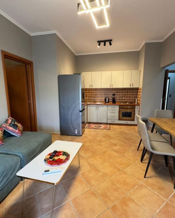 Apartament për shitje