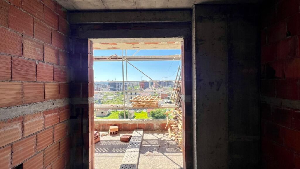 FOR SALE: 1+1 + Separate Kitchen 📍Paskuqan (Belfiore Residence) - Orientation: South 🌞 - €89,500 - Area: 78m² || Strategic Location &amp; Quiet Environment 🌳
