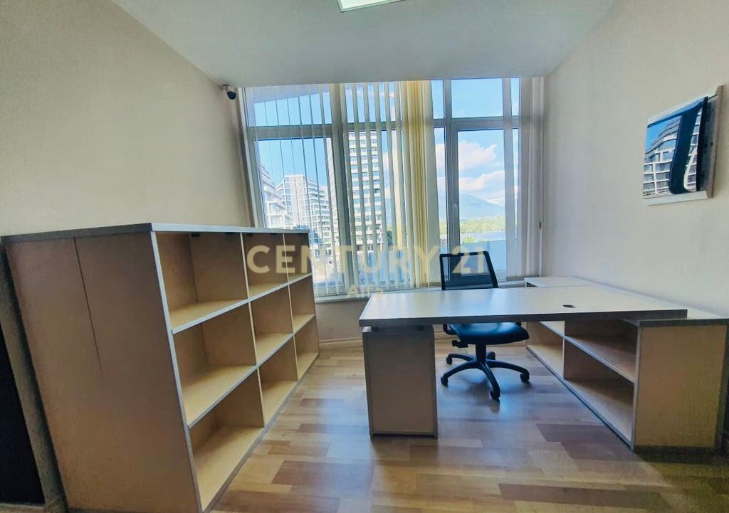 Office space for rent near the Tirana Lake!