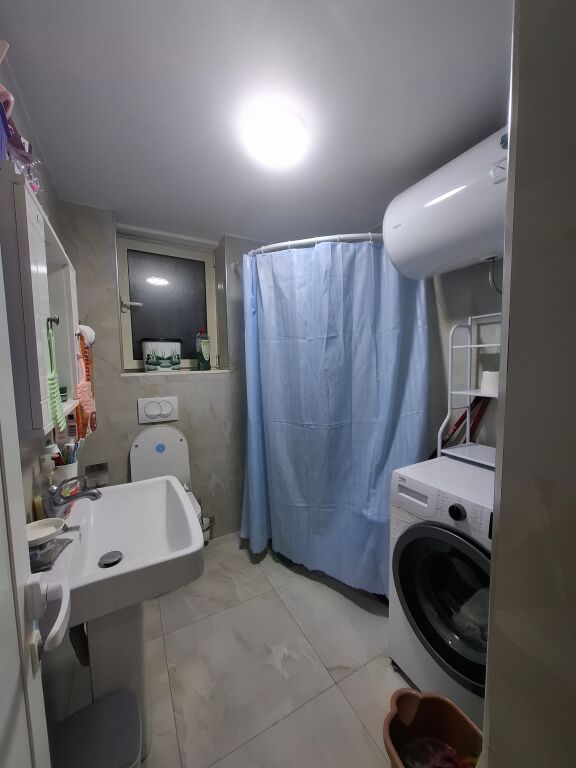 Casa 1+1+cucina separata (350€) - Vicino a Città Studenti