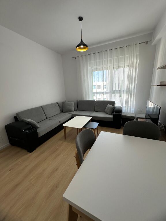Appartamento in affitto 1+1 Residenza Kadiu Ali Demi 45.000 lek