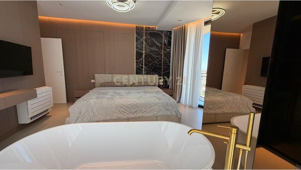 SUPER APARTAMENT LUKSOZ 2+1+ POST PARKIMI ME QIRA TE GOLDEN TOWER