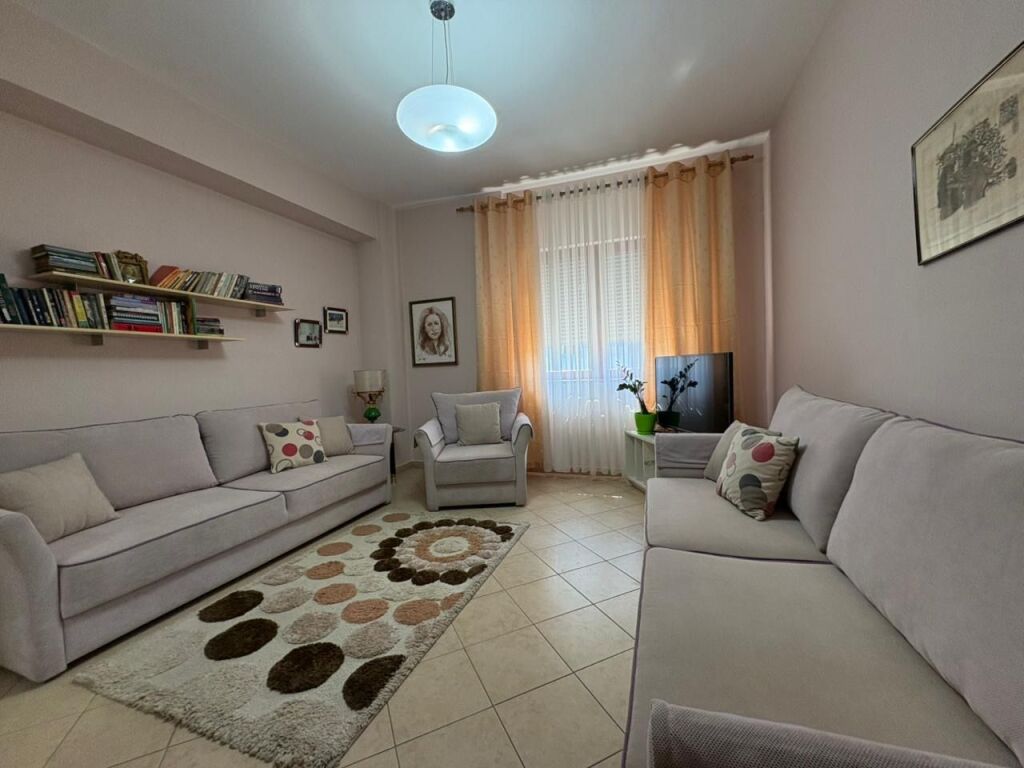 Appartamento 2+1 in Via Kavaja