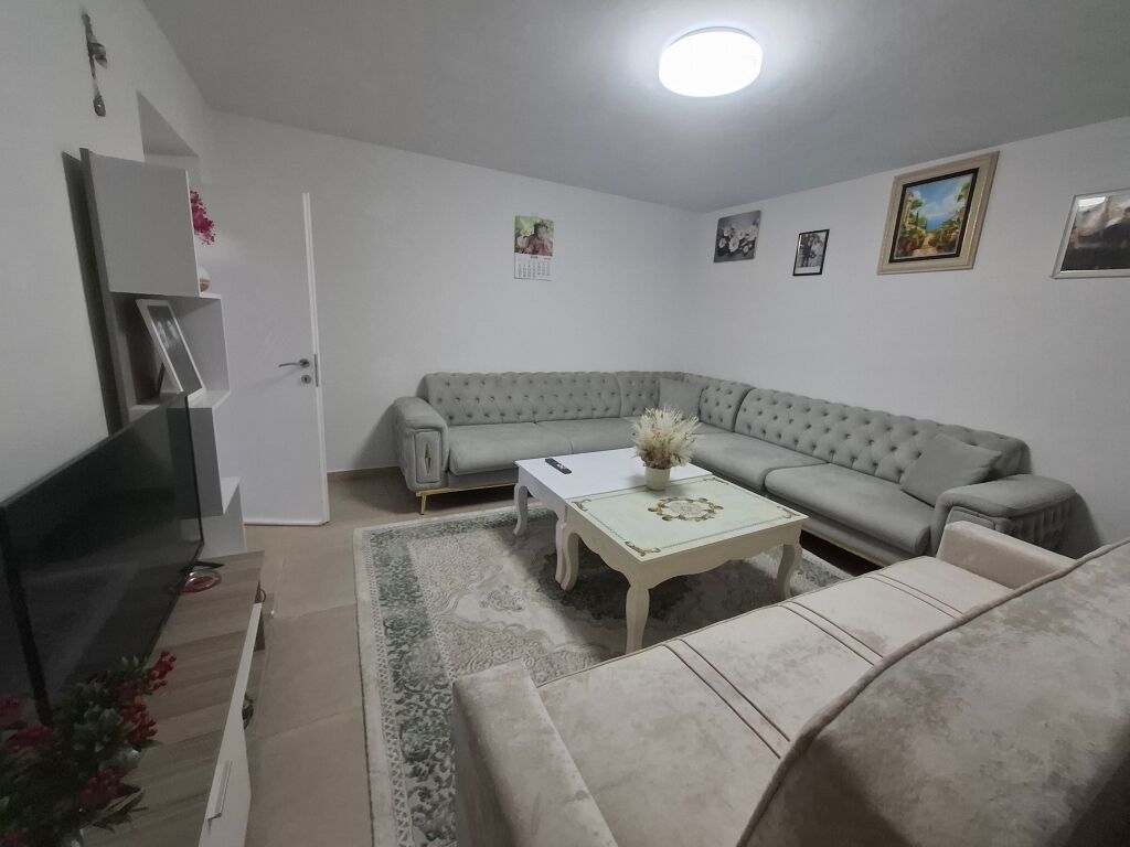 Casa 1+1+cucina separata (350€) - Vicino a Città Studenti