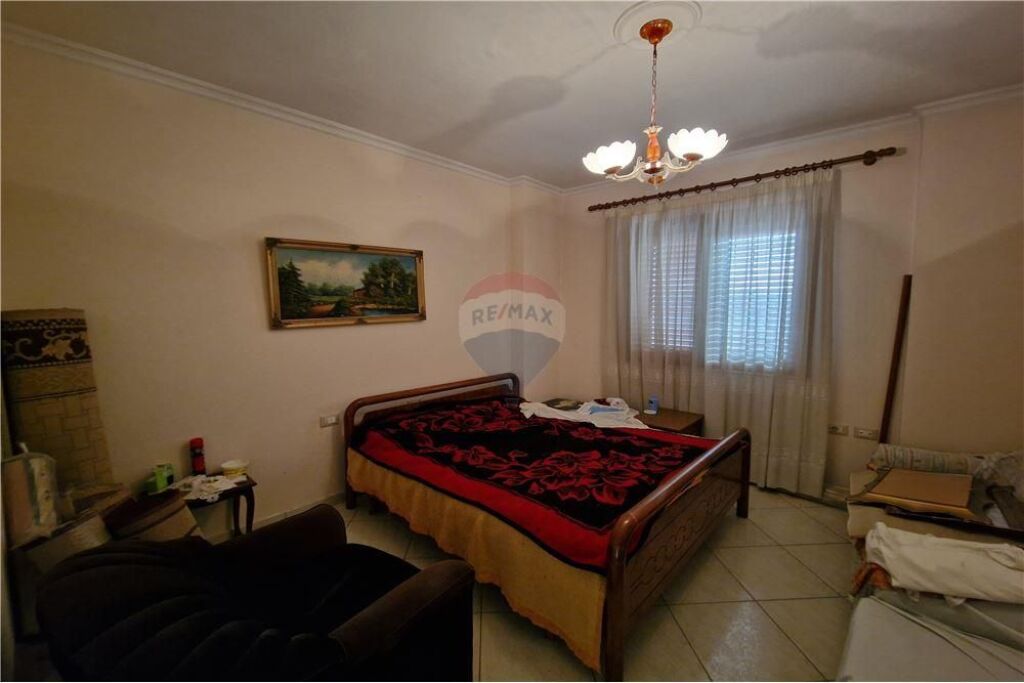 Attico in Vendita – Vicino al Parco Aulona, Vlora