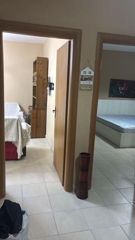 Jepet Me Qera Apartament 1+1+1 Ballkon