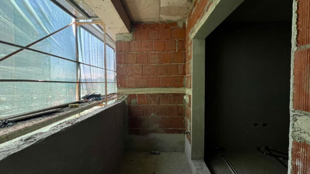 FOR SALE: 1+1📍Paskuqan (Aluna Complex) - Orientation: South🌞 - 84,000€ - Area 70m² - || 10 minutes away from Tirana City Center🏃🏻‍♂️