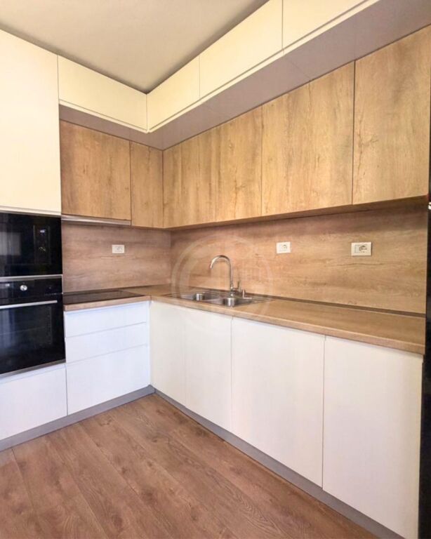 Apartament për shitje