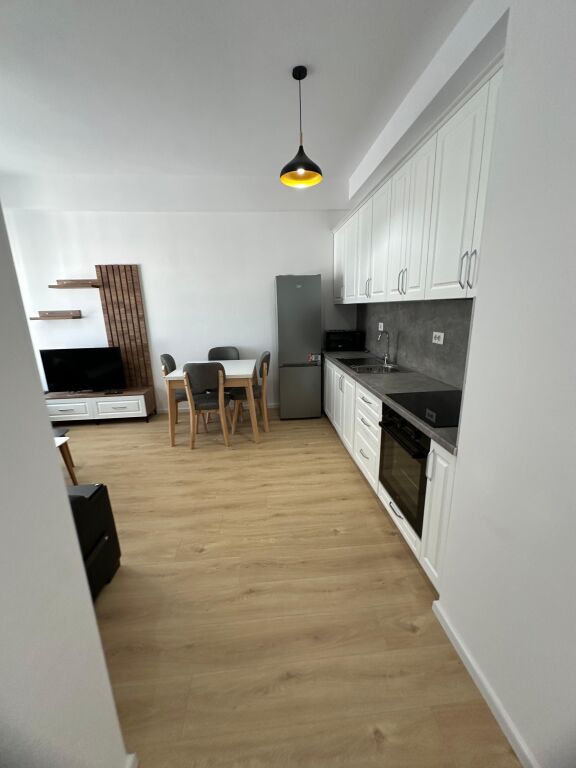 Appartamento in affitto 1+1 Residenza Kadiu Ali Demi 45.000 lek