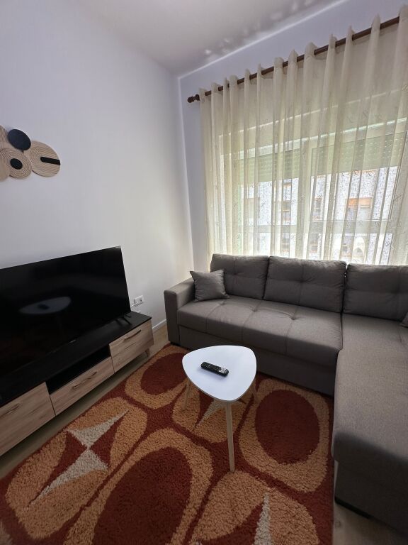 Jepet me Qera Apartament 1+1 Rezidenca Kadiu Ali Dem 40,000 lek