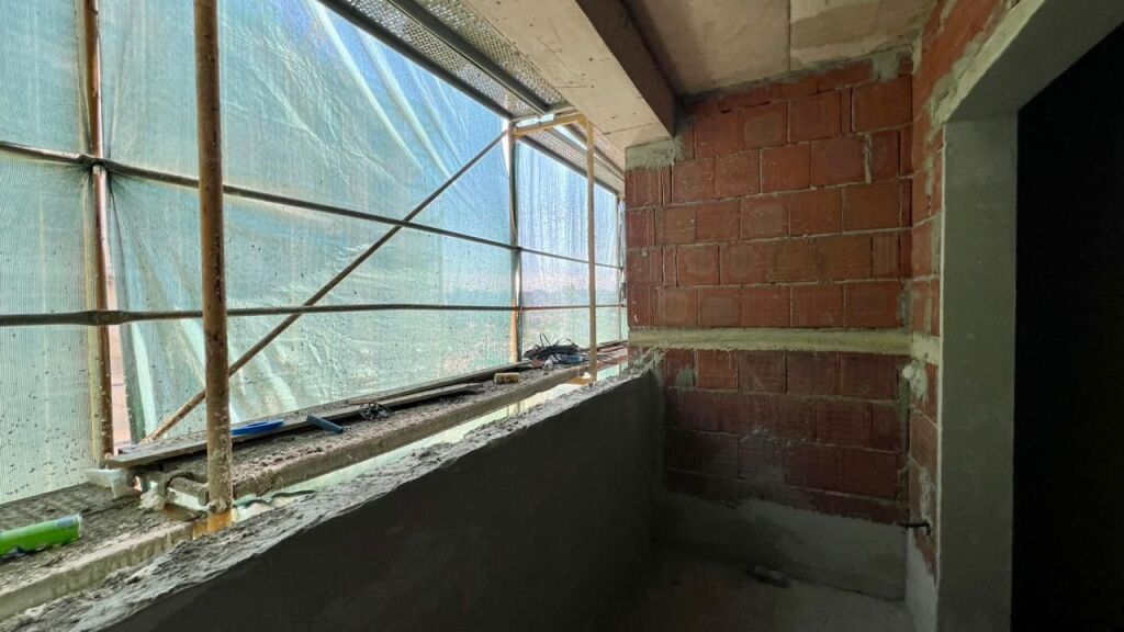 FOR SALE: 1+1📍Paskuqan (Aluna Complex) - Orientation: South🌞 - 84,000€ - Area 70m² - || 10 minutes away from Tirana City Center🏃🏻‍♂️