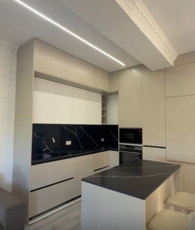 Appartamento 2+1+ Parcheggio vicino a Radisson!