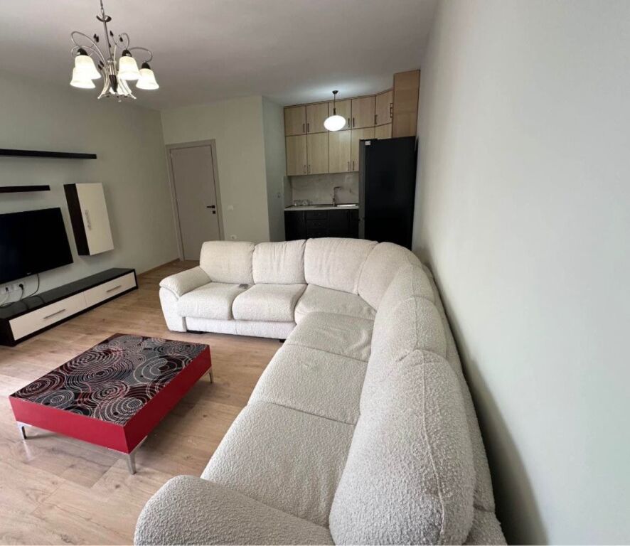 🏡 Jepet me Qira Apartament 2+1+2 – Astir, pranë Hotel Granda