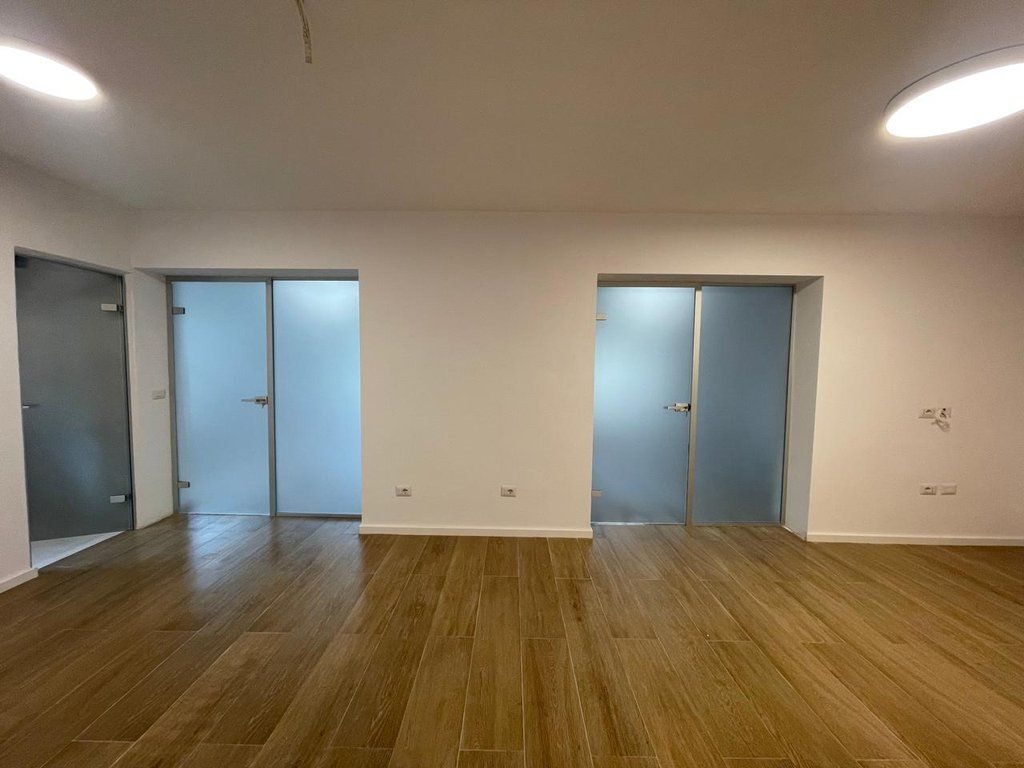 We have for rent, Business Premises, on "Asim Vokshi" street opposite the "Harry T. Fultz" Institute