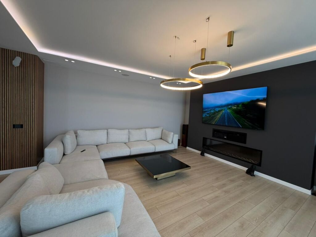 Duplex di lusso in affitto – Square 21, Tirana!📍