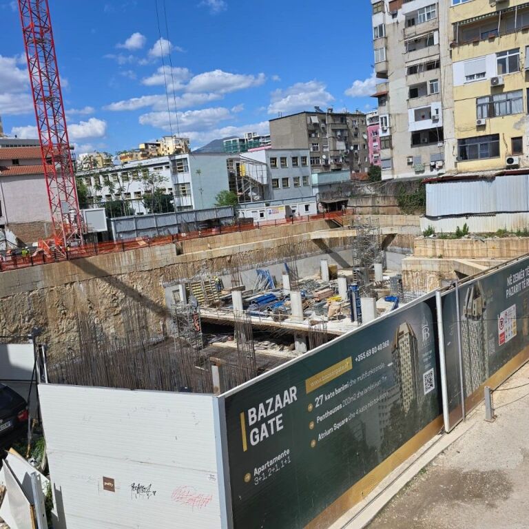 🏡✨ Apartment 1+1 for Sale – Bazaar Gate, Center of Tirana ✨🏡