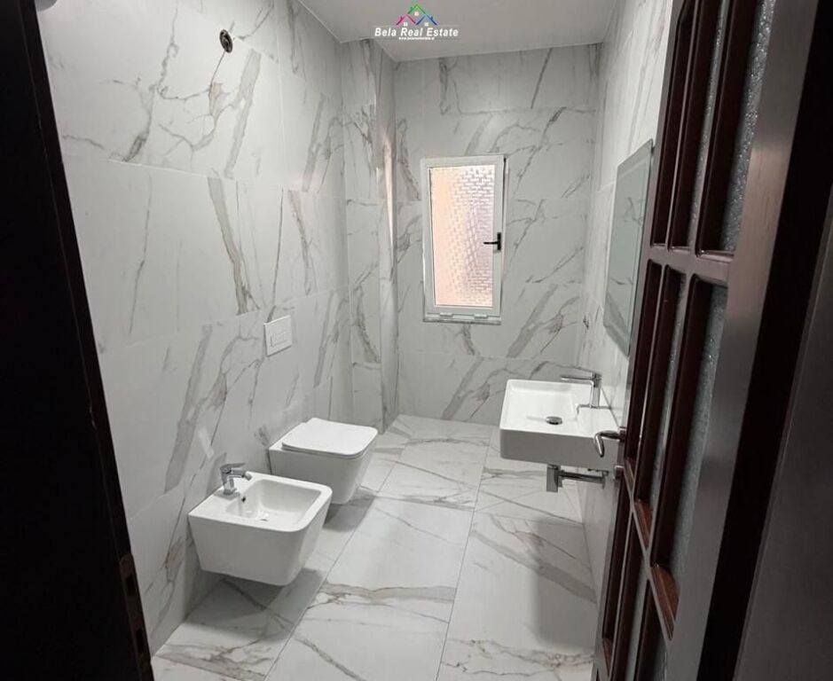 Zyre Me Qera Tek Sheshi Willson (ID BZ2926) Tirane