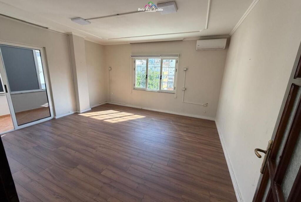 Zyre Me Qera Tek Sheshi Willson (ID BZ2926) Tirane