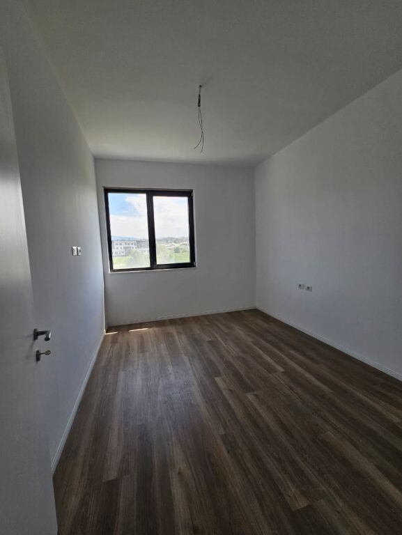 🏢 Appartamento 2+1+2 in Affitto per Uffici – Lago Secco