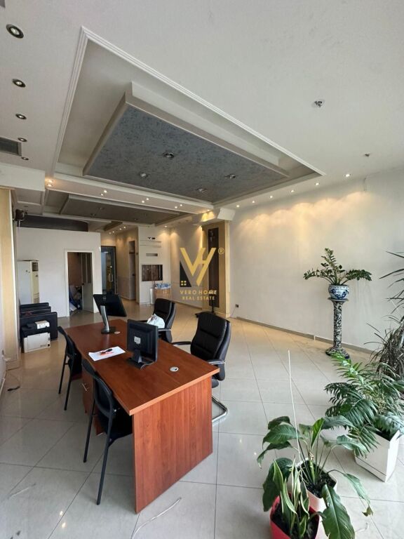 OFFICE 74 M2 FOR RENT AT ASTIRI 800 EURO