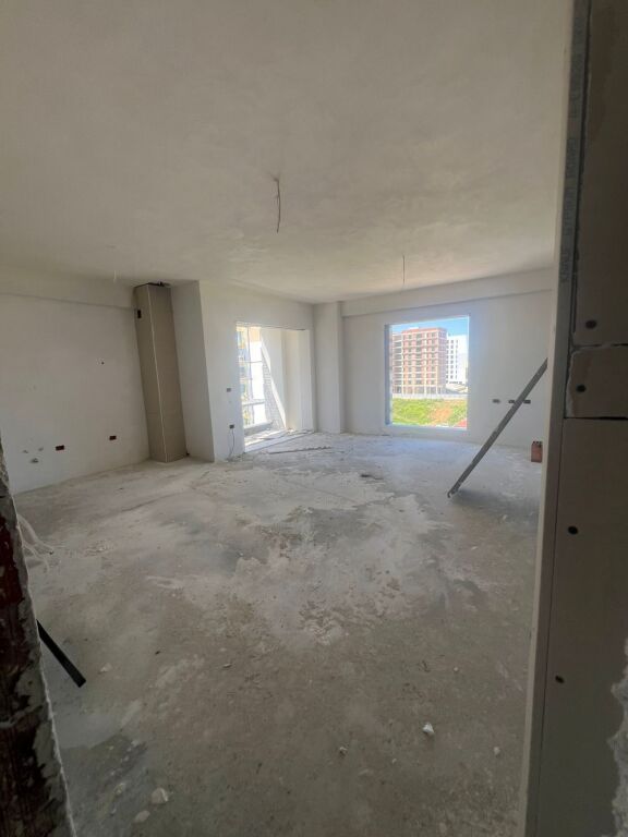 🏡 Apartment 3+1 for sale at Rrethi i Klanit ( Bengas )