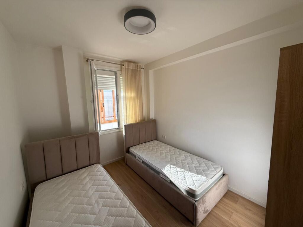 For rent 2+1 in the municipality 750 thousand lek