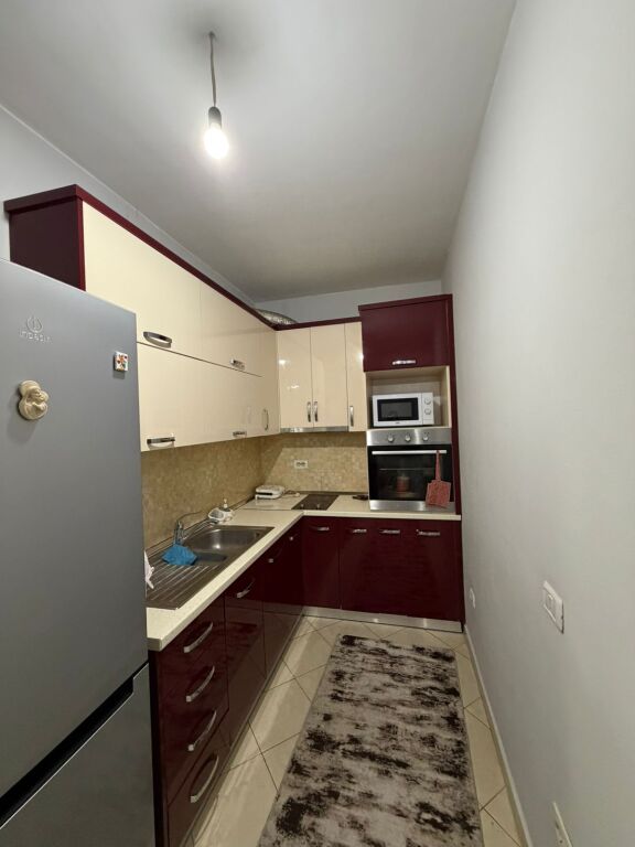 Jepet me qera Apartament 1+1 me qera ne Astir/ Rr, Teodor Keko